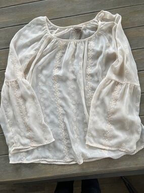Knox Rose Cream Embroidered Peasant Blouse